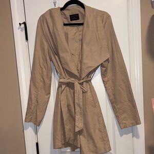 ✨ Light Belted Trench Coat ✨